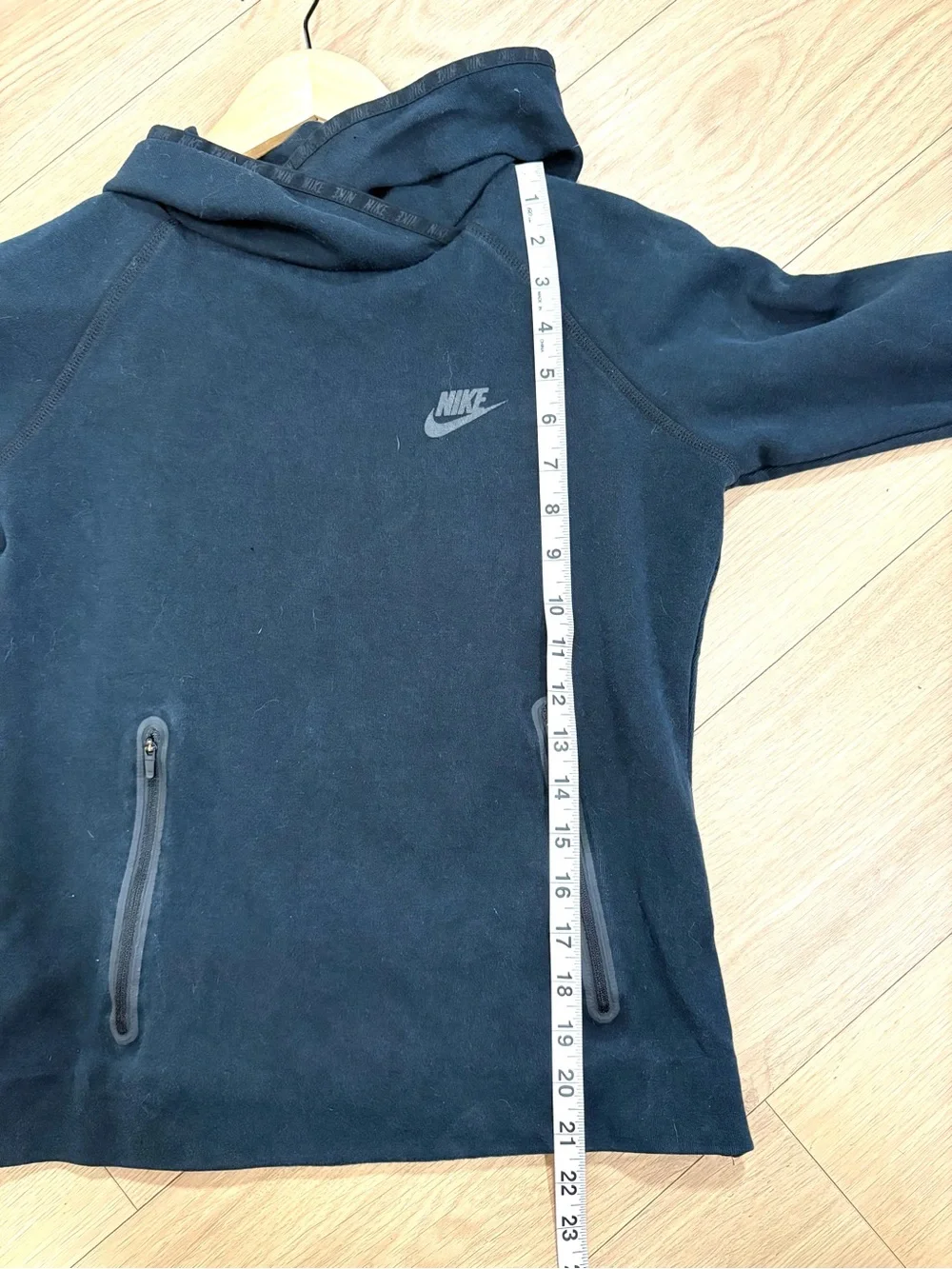 Nike Tech Fleece Hoodie Black Pullover Thumbholes Zip Pockets Size S